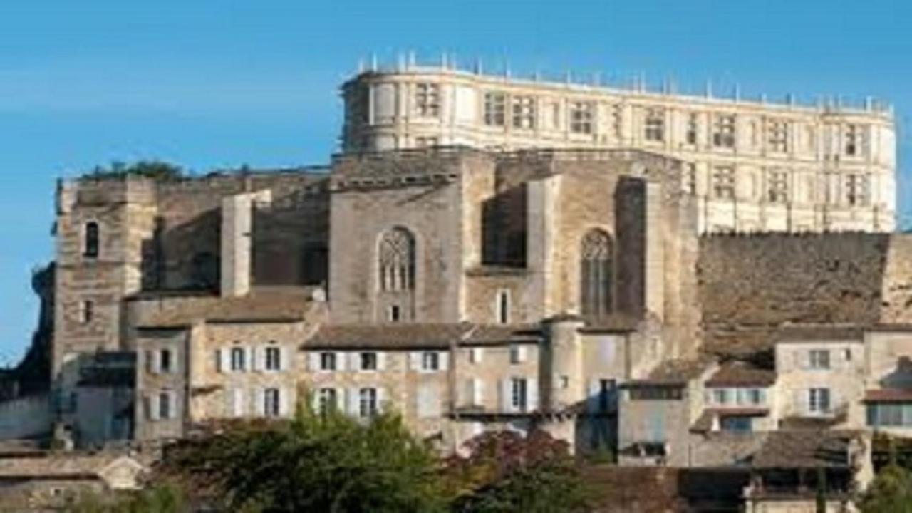 Gite La Joliette Et Le Chesnaie Grillon Exterior foto